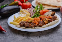 Kebab With Tomatoes - Cuisine Photo